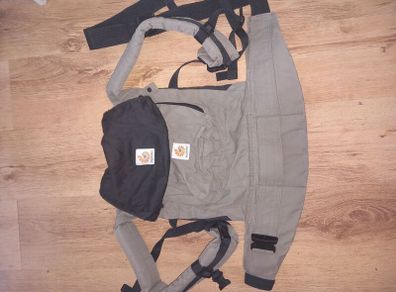 Baby carrier (ergobaby) and newborn insert