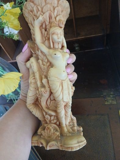 collectable heavy vase