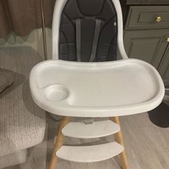 Babylo Highchair