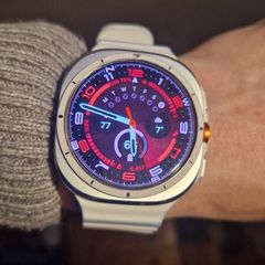 Samsung Galaxy Watch Ultra 2025 LTE (white)