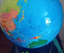 leap frog globe