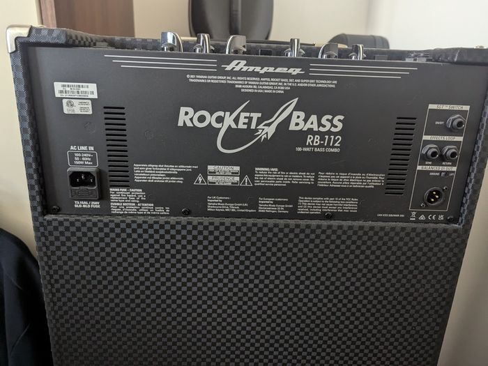 Ampeg RB-112 100W Bass Amp (Brand New Condition)