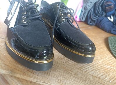 ladies shoes