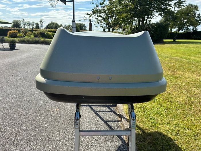 Halfords Roof Box