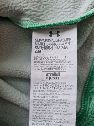 Under armour x storm hoodie Size small-medium green in like new condition