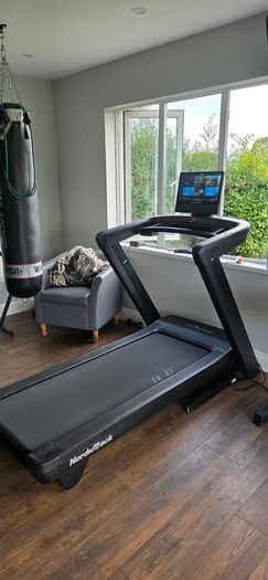 Nordictrack 1750 treadmill