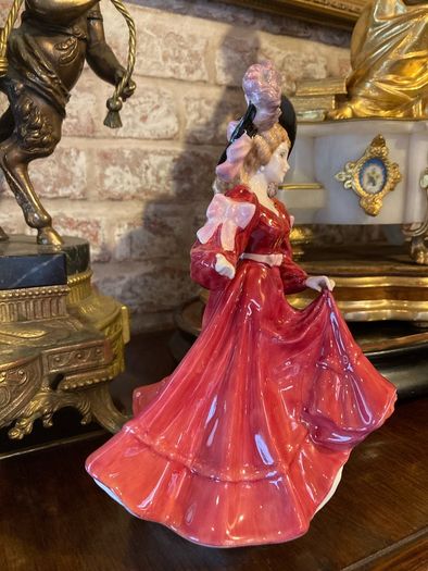 Royal Doulton figurine Figure of the year "Patricia"