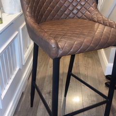 high bar table and 2 stools