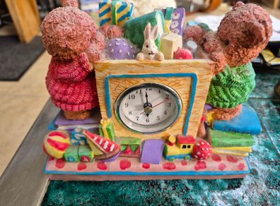 Teddybear clock