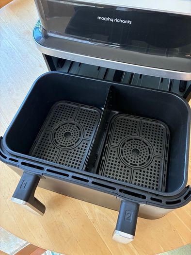 Morphy Richards 9 Litre Airfryer - Like New - RRP E180