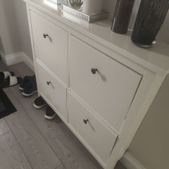 shoe rack