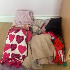Girls bundle clothes 5-6 years