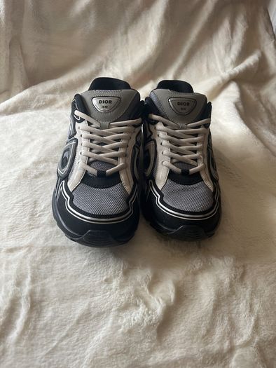 Dior B30 Size 9 Uk