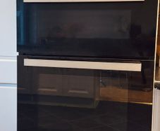 Hotpoint Double Oven (Built-Under) - A rated