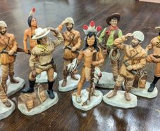 Vintage Castagna " Wild West Series" Figurines