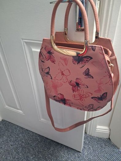 Ladies handbag