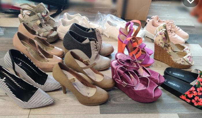 Bundle of shoes