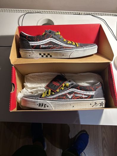 Stranger things Hellfire club Vans