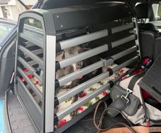 Thule allax dog transport crate