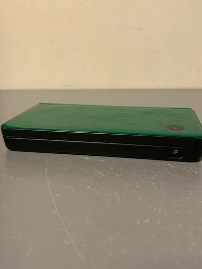 Nintendo DSi XL Green Bundle
