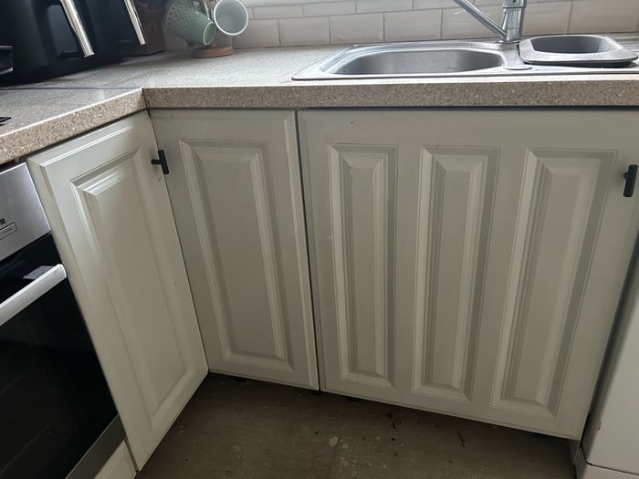 kitchen cabinets and counter top