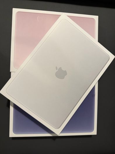 Macbook Neo 13-inch 8/256GB (IRISH STOCK) Brand New Sealed 1 year Apple Warranty RECEIPT