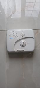 Triton T90SI shower