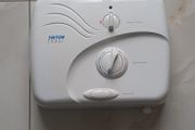 Triton T90SI shower