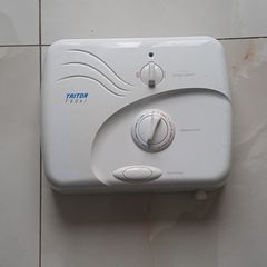 Triton T90SI shower