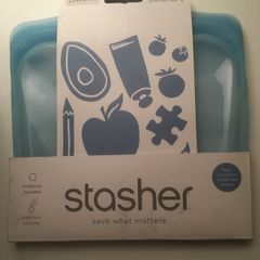 NEW Stasher Sandwich Bag Blue