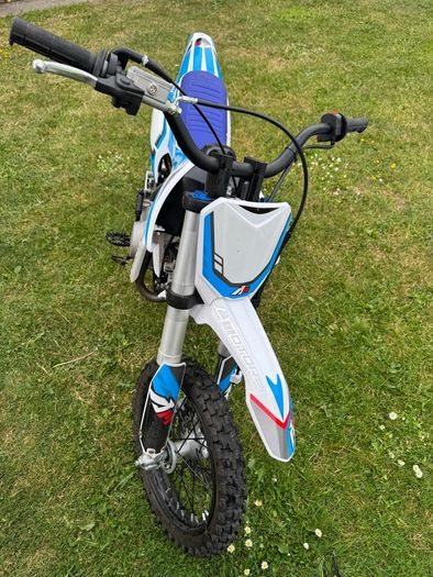 Apollo Rfn 110 Thunder Pit Bike