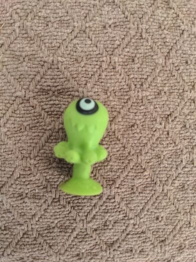 Stickeez