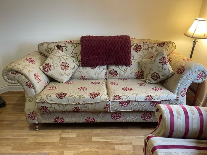 3 seater couch for sale