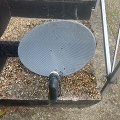 Saorview satellite dish and box