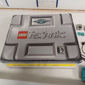 lego 8482 cybermaster