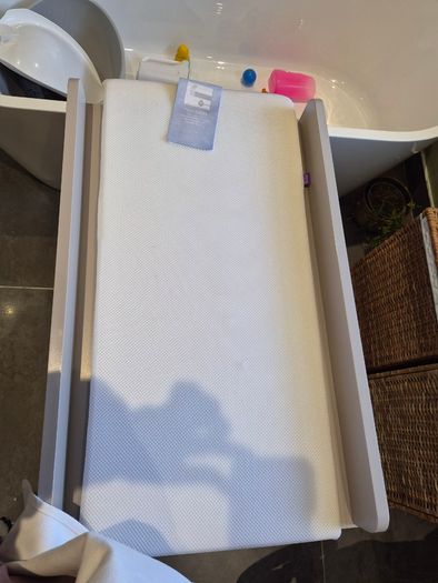 Baby elegance Ollie changing table