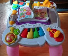 LeapFrog Learn and Groove Musical Table
