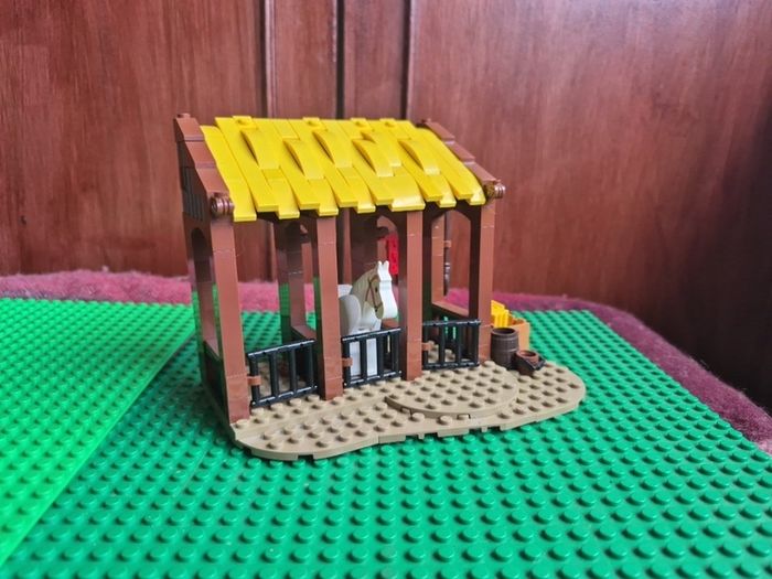 Lego MOC Modular Stables