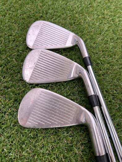 Full set of left handed golf clubs