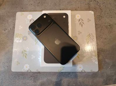 Trade-ins / Swaps iPhone 18 Pro Max 256gb Irish.