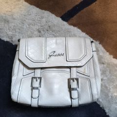 small guess clutch bag cream colour