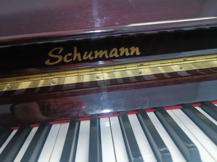 upright piano