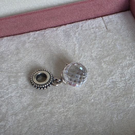Pandora moon and star faceted dangle charm,perfect condition