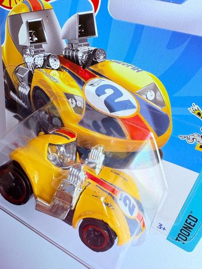 Hot Wheels Tooned Twin Mill