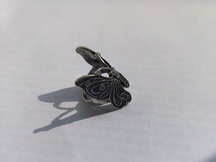 Vintage style butterfly ring (size 7)