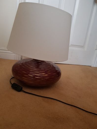 2 matching lamps