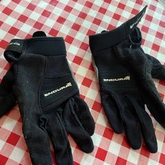 Endura mountain bike gloves