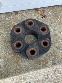 BMW e30 genuine prop coupling