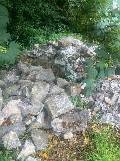 Building stone