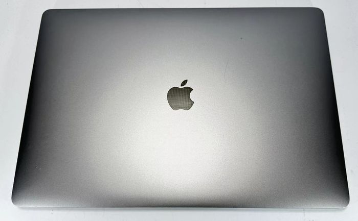 2019 Apple MacBook Pro 16" A2141 i9 8-Core 64GB RAM 1TB SSD Touch-Bar Laptop